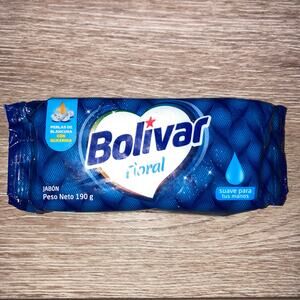 Bolivar Soap Bar Floral Laundry Detergent With White Pearls 190 gr